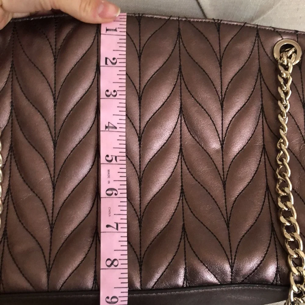 Beautiful bronze Kate Spade purse with gold chain handle - Picture 11 of 14
